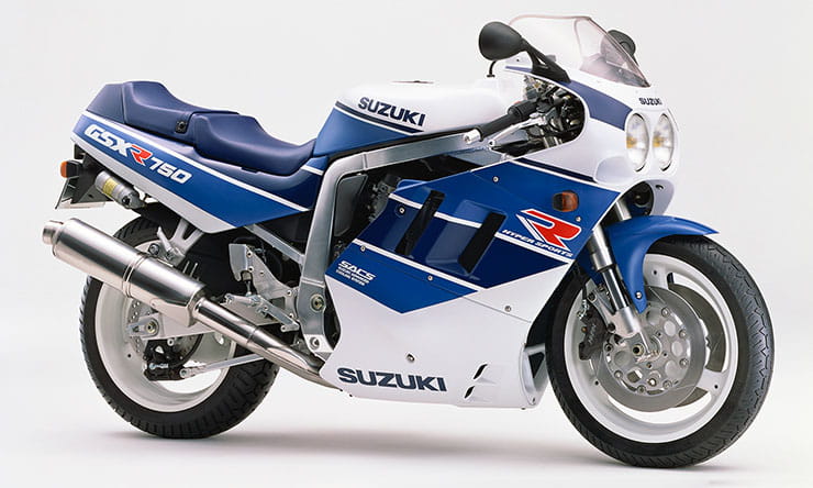 30 Years of the GSX-R750 Top 10 Models_thumb